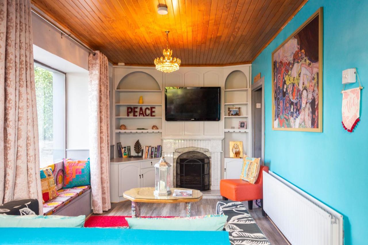 Hôtel Aloha House à Killorglin Extérieur photo